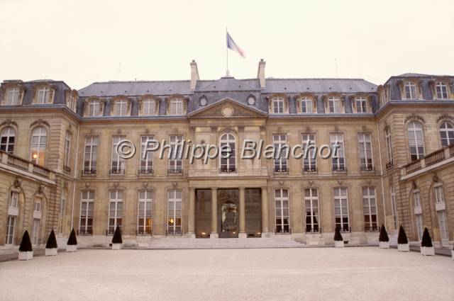elysee 05.JPG - Palais et cour de l'ElyséeParisFrance